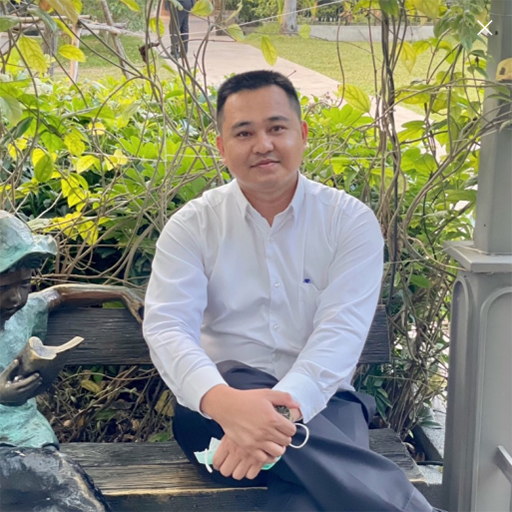 นายพูนศักดิ์ นามโคตร